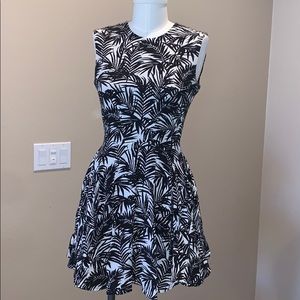 Beautiful H&M fit & flare palm dress